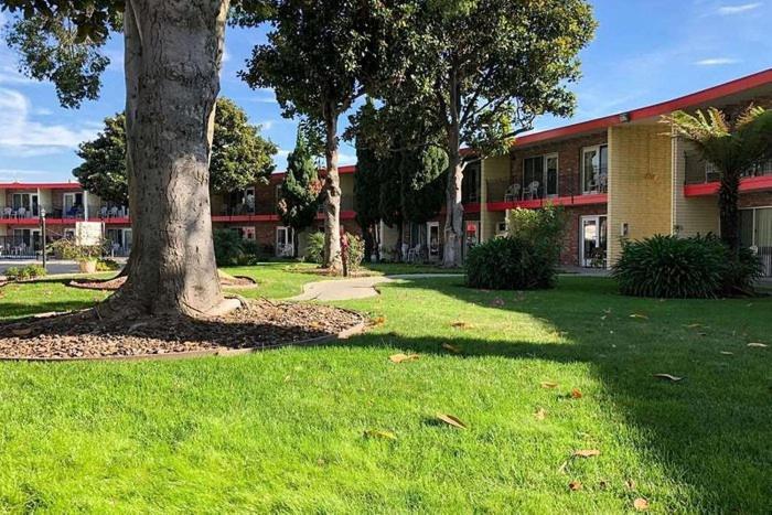 Garden Inn & Suites Oakland Airport Ngoại thất bức ảnh