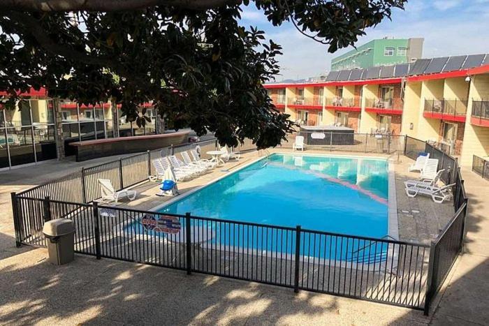 Garden Inn & Suites Oakland Airport Ngoại thất bức ảnh